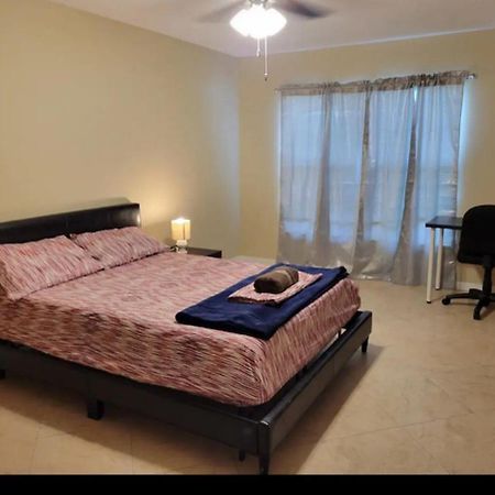 Tutul House Apartment Tampa Exterior photo